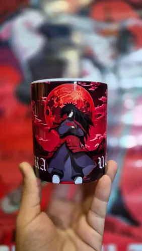 Caneca Madara Uchiha personalizada