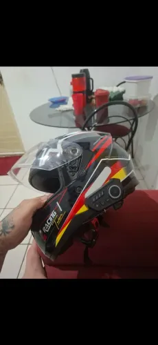 Capacete tam 60