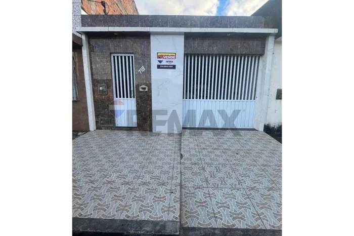 Casa 2/4 COM PREÇO REDUZIDO à Venda no Bugio, Aracaju!