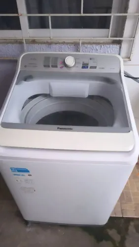 MÁQUINA DE LAVAR ROUPA 