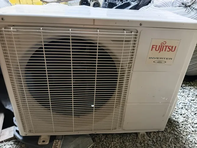 Conjunto de Ar condicionado inverter 22000BTUs