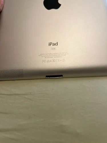 iPad 2 de 2a Geração 32gb cor prata MC774LL/A