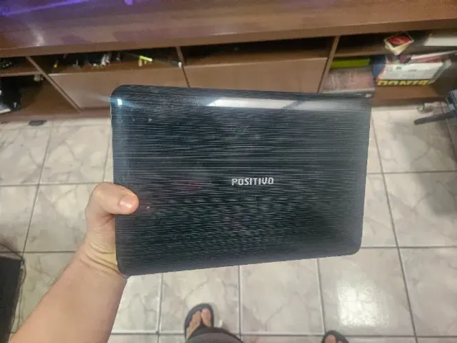 netbook positivo sem carregador leia a descrição abaixo 