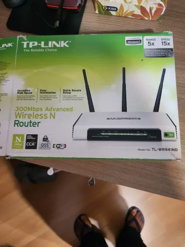 Roteador TP-LINK Model TL-WR941ND com três antenas TP-LINK 8dBi