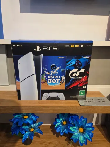 PS5 slim 825gb novo / ate 21x sem juros