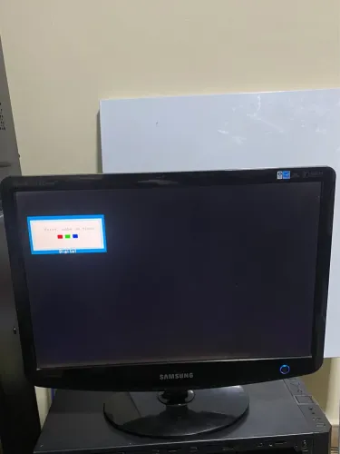 Monitor samsung 932bw