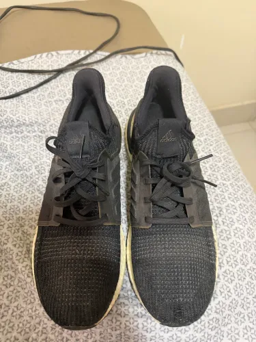Tênis Adidas Ultraboost 19 - Tamanho 43
