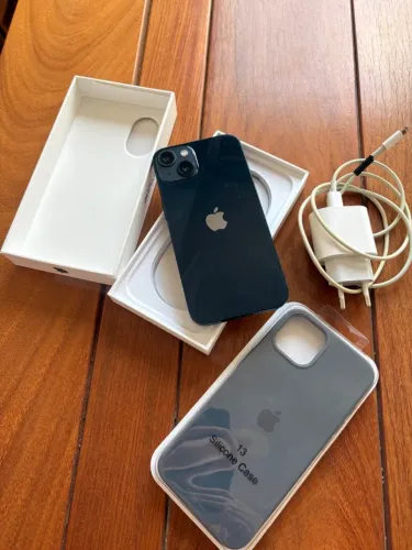 Iphone 13 normal 124 gb ótimo estado
