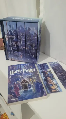 Box livros Harry Potter edição Hogwarts