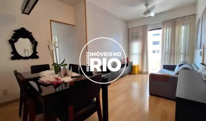 Apartamento na Barra da Tijuca à venda