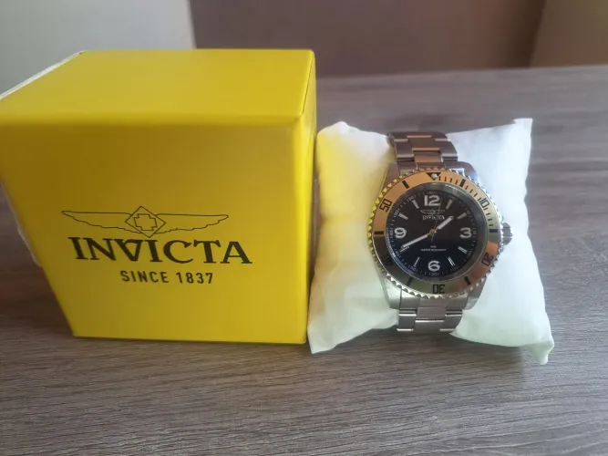Relógio Invicta Specialty 49346 Original - Bisel Dourado - Completo na Caixa