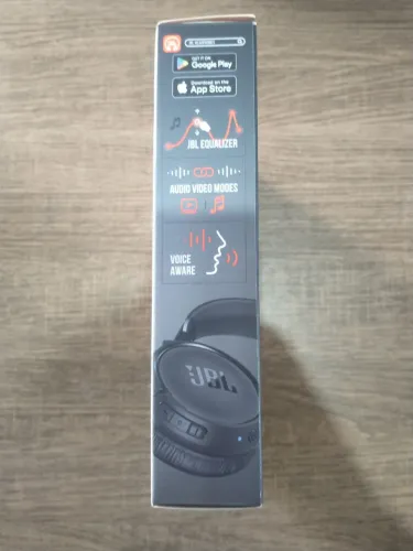 Fone de ouvido JBL Tune 520BT Bluetooth 5.3 preto