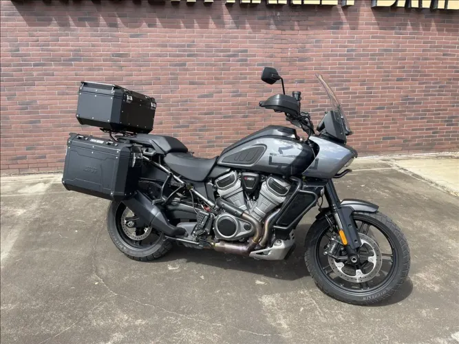 HARLEY-DAVIDSON PAN AMERICA 1250 S