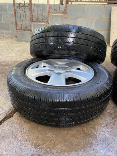 Roda   KIA CERATO  2011