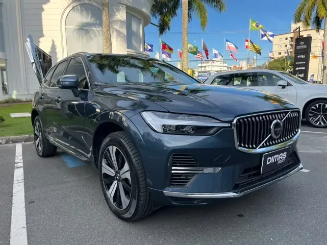 Volvo XC-60 T-8 Plus 2.0 AWD (híbrido) 2024