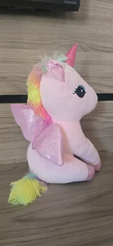 Pelucia unicórnio sentado 30cm