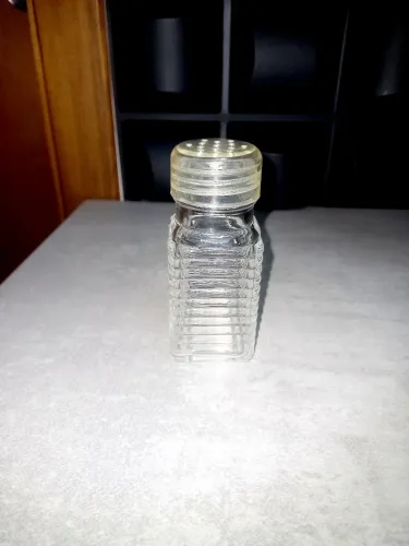 Potes para tempero de vidro com tampa plástica - 10 unidades