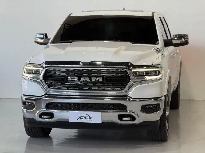 Ram 1500 Limited 5.7 CD 4X4 Aut. 2023