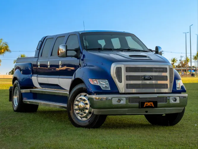 Ford F-Maxx 815 2013 Tropical Cabines (4 Cilindros) Edição N°19