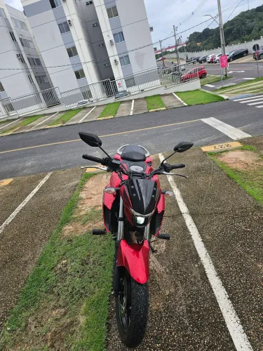Vendo ou troco yamaha fazer 250 2022 top demais