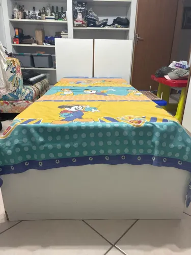 Cama solteiro MDF com colchão ortopédico 