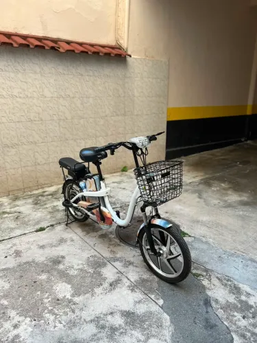  Bicicleta Elétrica LEV E-Bike Aro 18" (350W) (Coleção LEV e FARM)