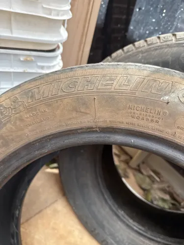 Pneu 175/65 R 15