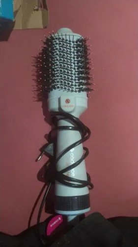Vendo escova secadora