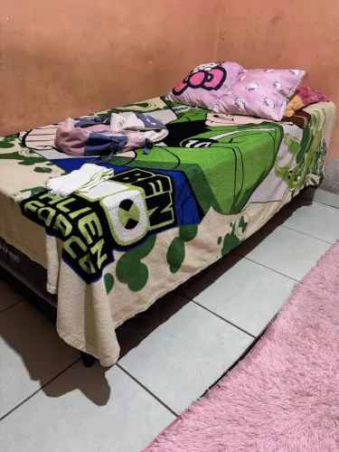 Vende-se cama de solteiro não entrego