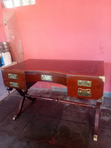 Mesa antiguidade