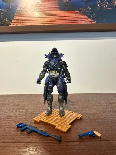 Boneco Fortnite Corvo 