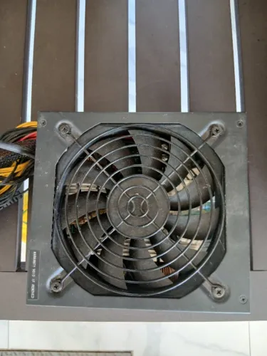 Fonte de computador