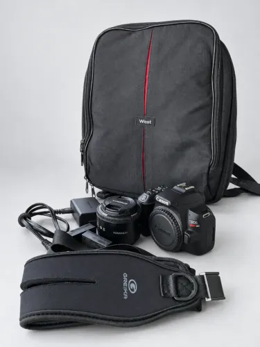 Camera Canon SL3(TH) + 50mm