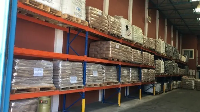 porta palete fabricantes de aço: organize seu estoque