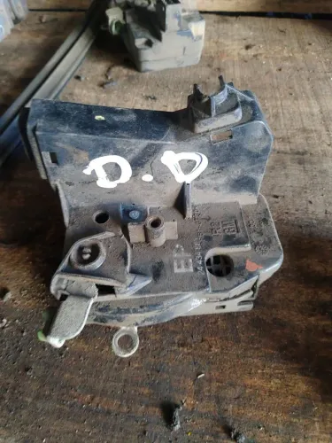 Fechadura da porta Corsa joy