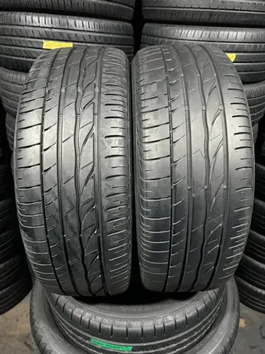 PNEUS ARO 16 - 205/55R16 BRIDGESTONE TURANZA