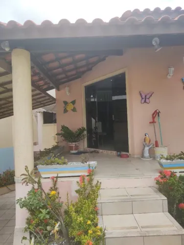 Vendo casa ampla em Lauro de Freitas!!!