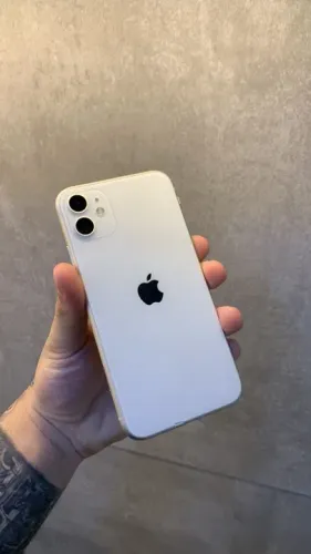 iPhone 11 seminovo 