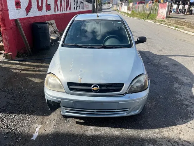 Sucata Corsa Maxx 1.0 2007 pra retirada de peças
