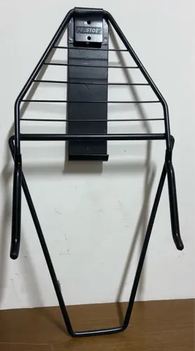 Suporte de parede para bicicletas.