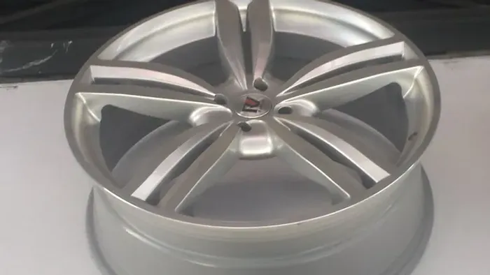 Roda aro 20 Rw VW Amarok Prata com diamantado Gol 4X100 jogo