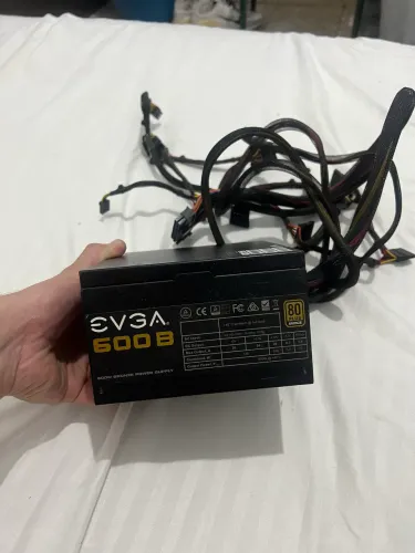 Fonte EVGA 600w 80 plus bronze