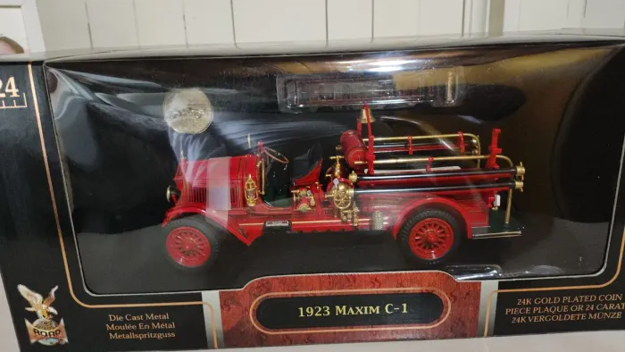 Maxim C- 1 1923, lacrado na caixa