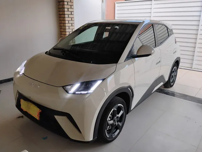 BYD Dolphin Mini 5L (Elétrico) 2025