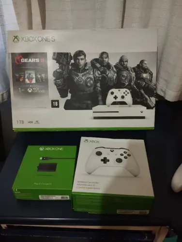 Xbox One S 1TB