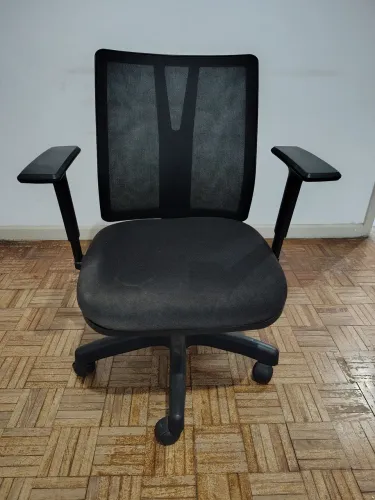 Cadeira de escritório 3 regulagens 