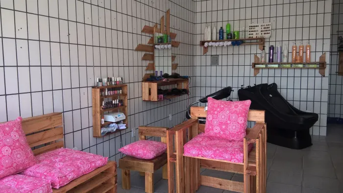 Palete móveis rústicos artesanais.