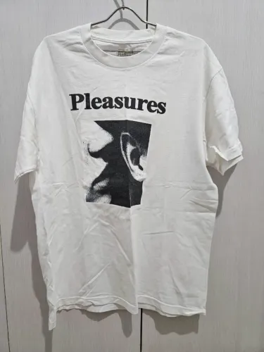 Camiseta Pleasures Whisper - G/Large, Original, 10/10