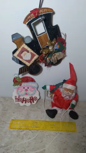 Trem, papai noel...decoração porta casa