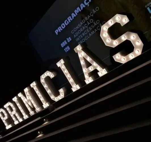 LOCAÇÃO LETRAS LUMINOSAS LED